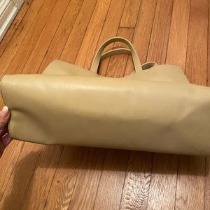 TELFAR MEDIUM CREAM BAG